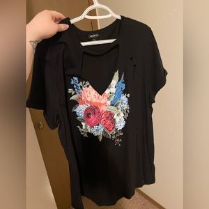 Torrid cut out t shirt 2x